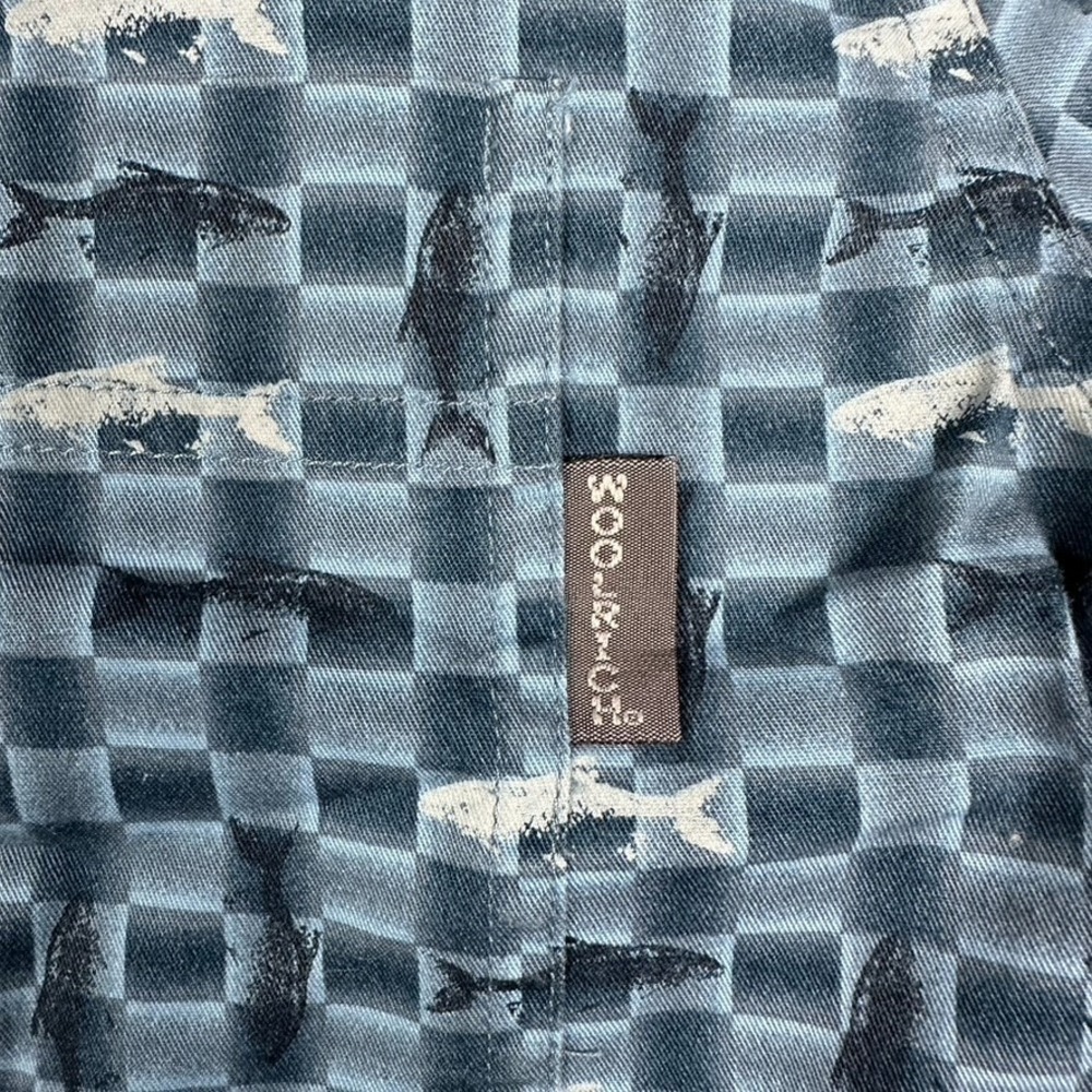 Woolrich Shirt Mens Large Fishing Blue All-Over Print Fishing Theme Button - Picture 2 of 8